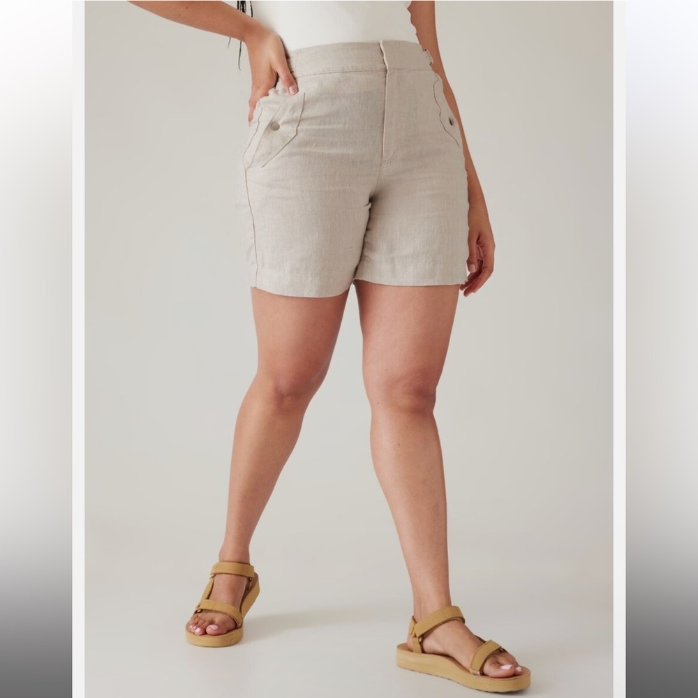 Athleta Natural Beige High-Rise Linen-Blend Shorts